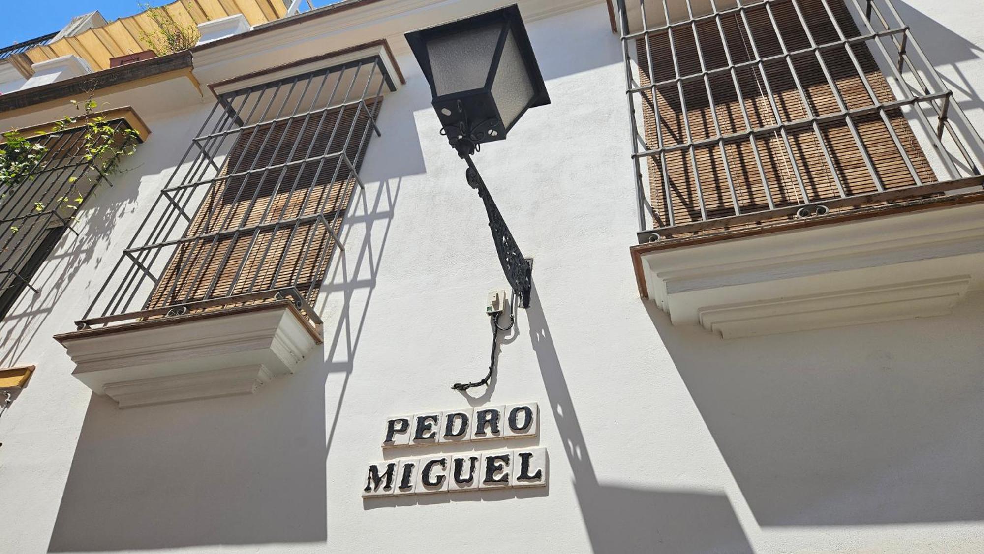 Wish Suite Feria De Sevilla Экстерьер фото